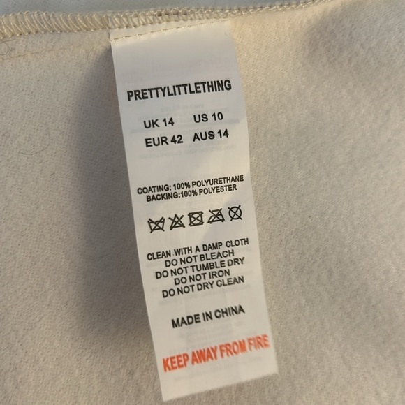 Pretty Little Thing Cream Caged Back Zipper Sleeveless Top Size L New with tags - Picture 7 of 8